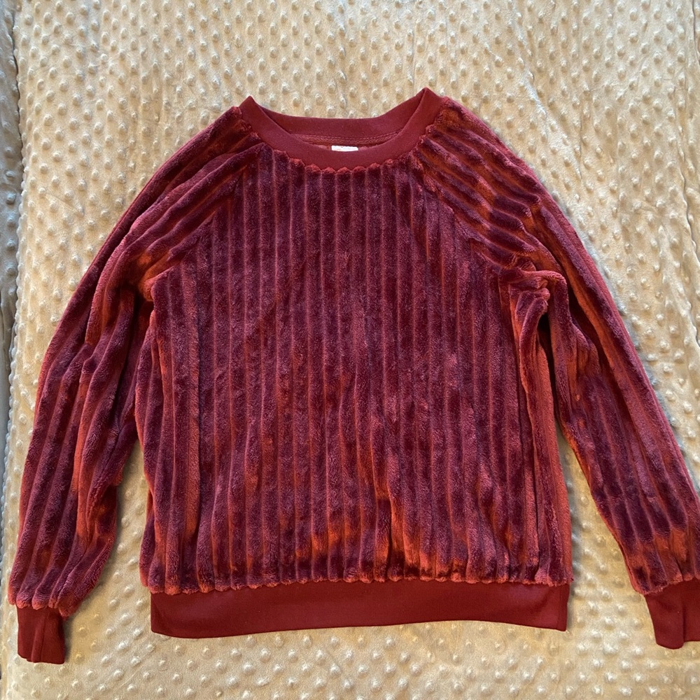 Comfy red sweatshirt
